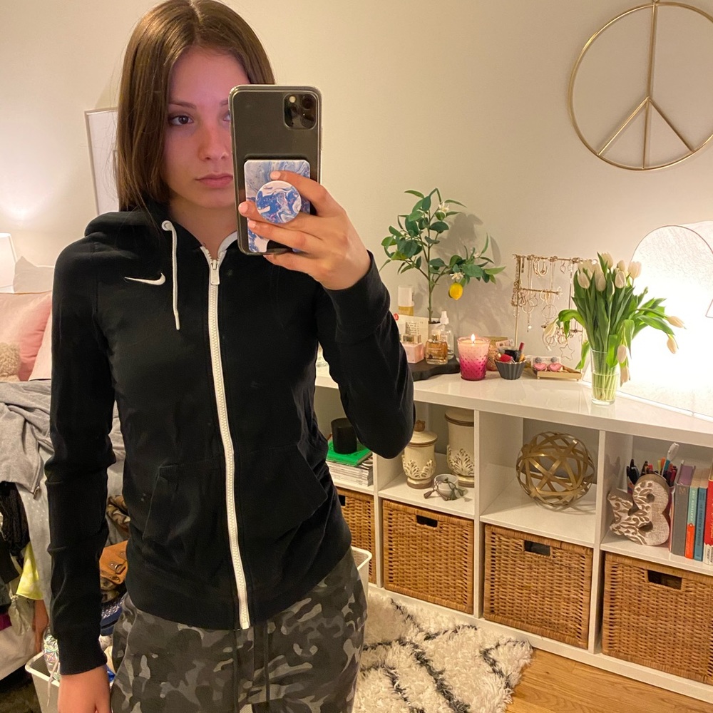 Black Nike zip up sweatshirt